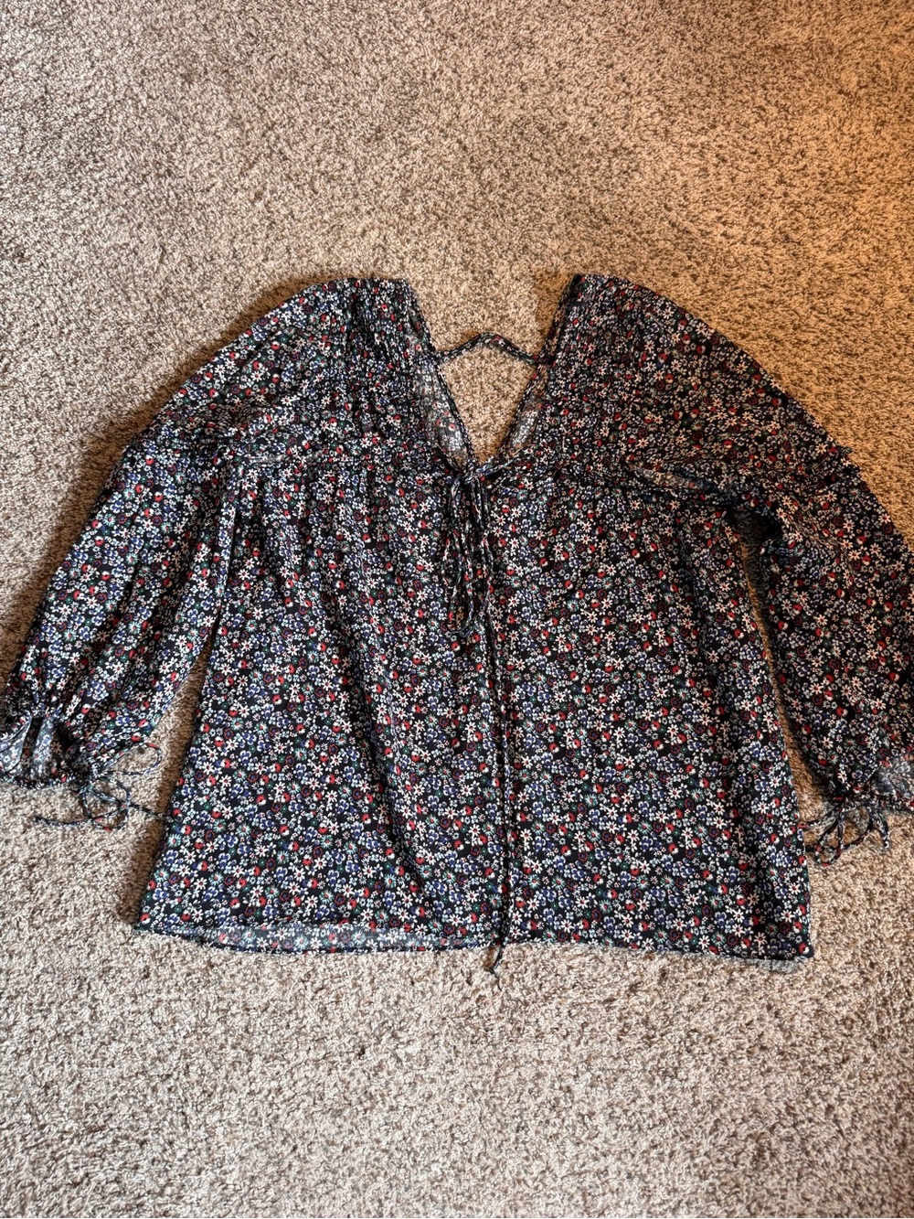 Derek Lam 10 Crosby Floral Printed Bell Sleeve
Blouse - 6